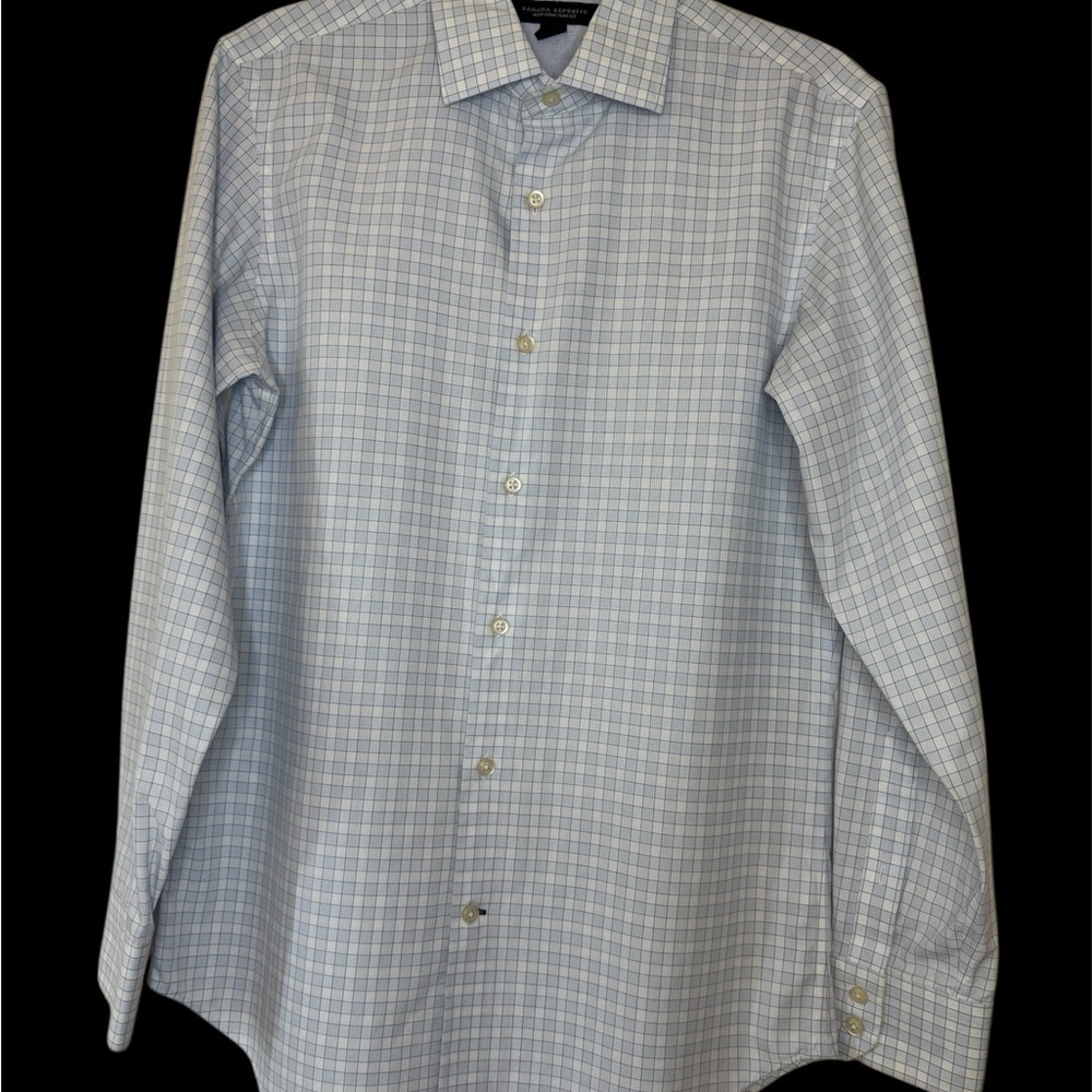 Banana Republic Blue Dress Shirt with Subtle Check Pattern